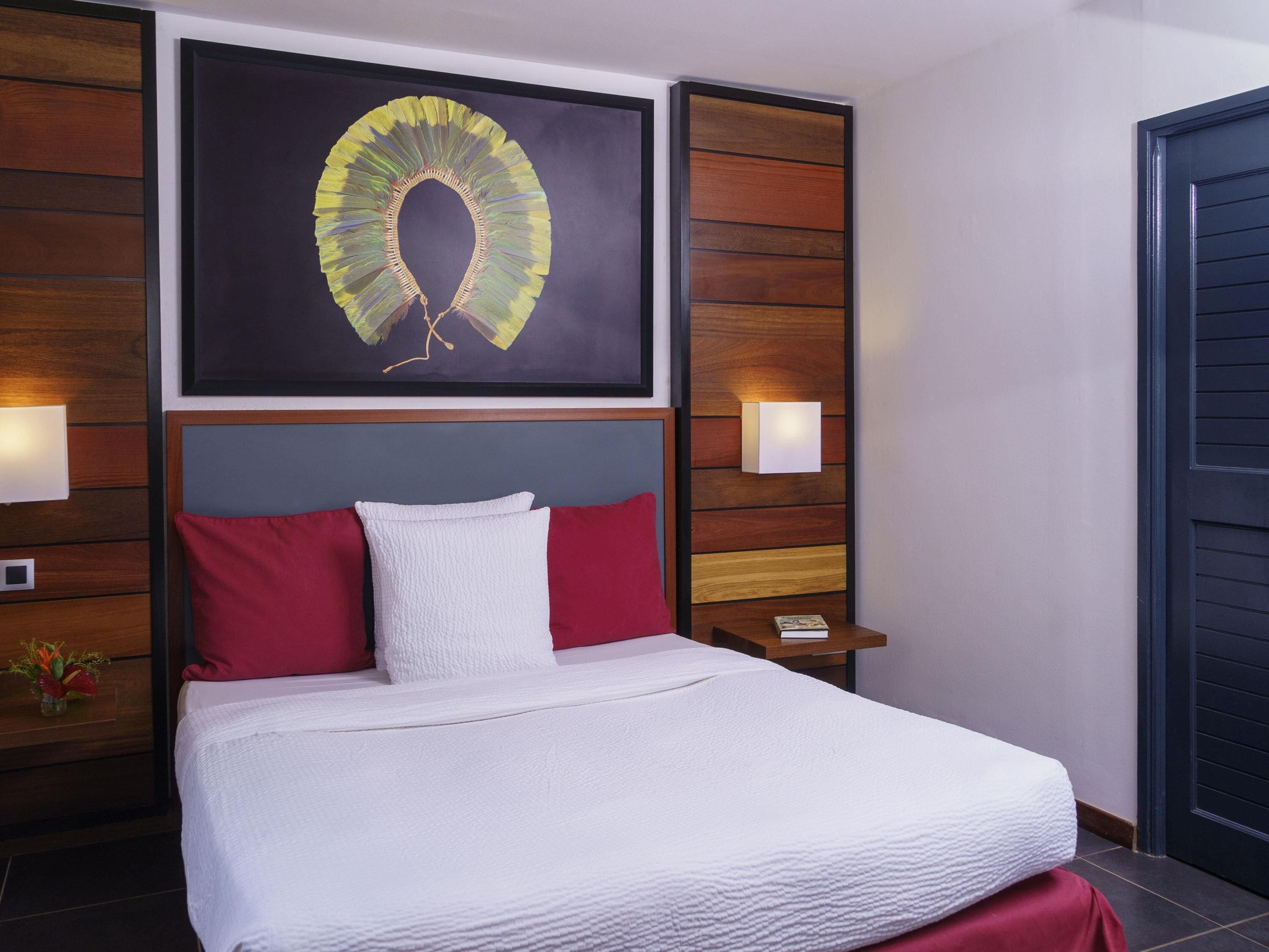 Suite – classic, 1 kingsize-seng | Sengetøy av topp kvalitet, safe på rommet og skrivebord