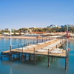 Private beach, sun-loungers, beach umbrellas, beach towels