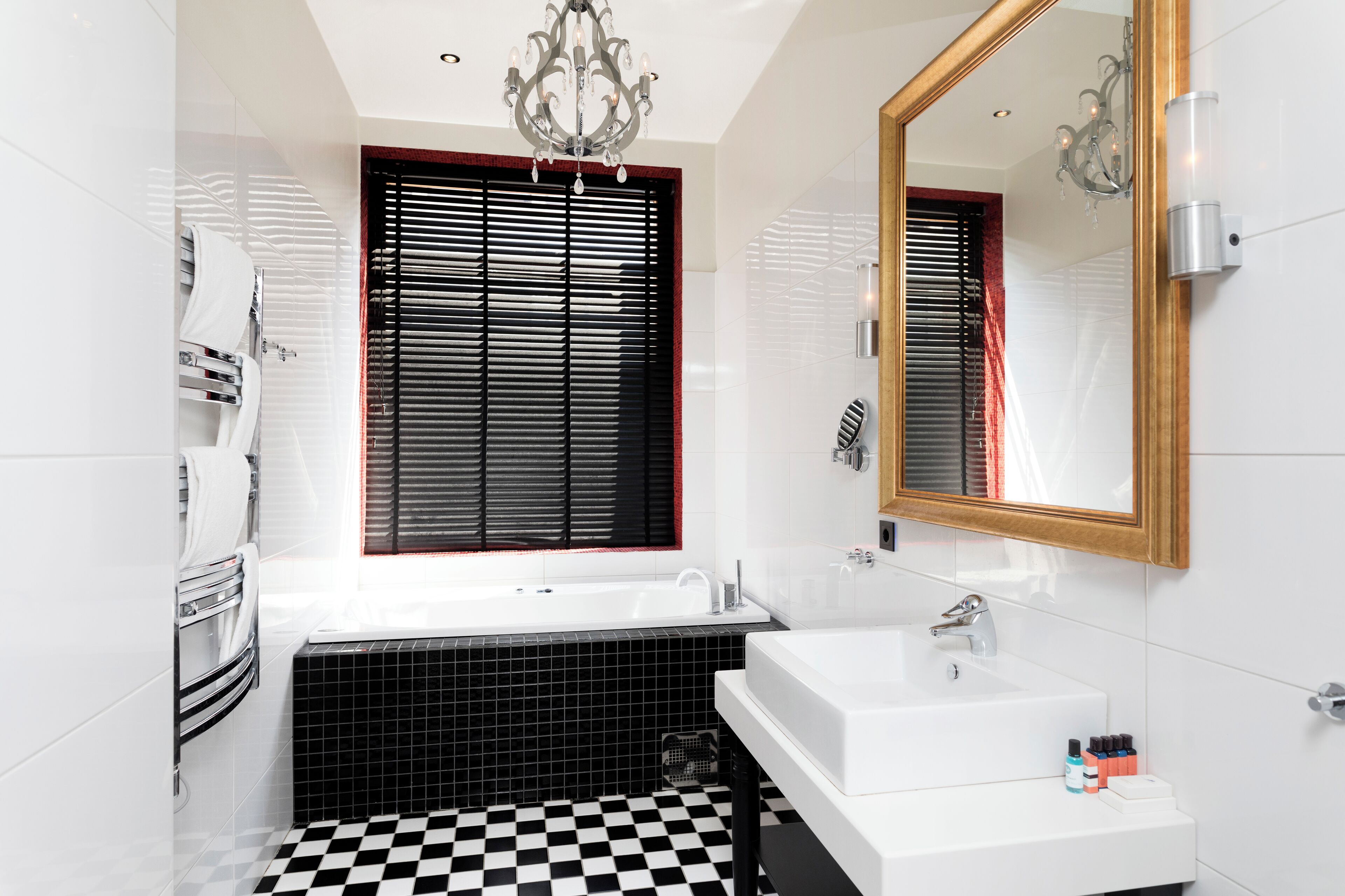 suite | bathroom | shower, rainfall showerhead, eco-friendly toiletries, hair dryer