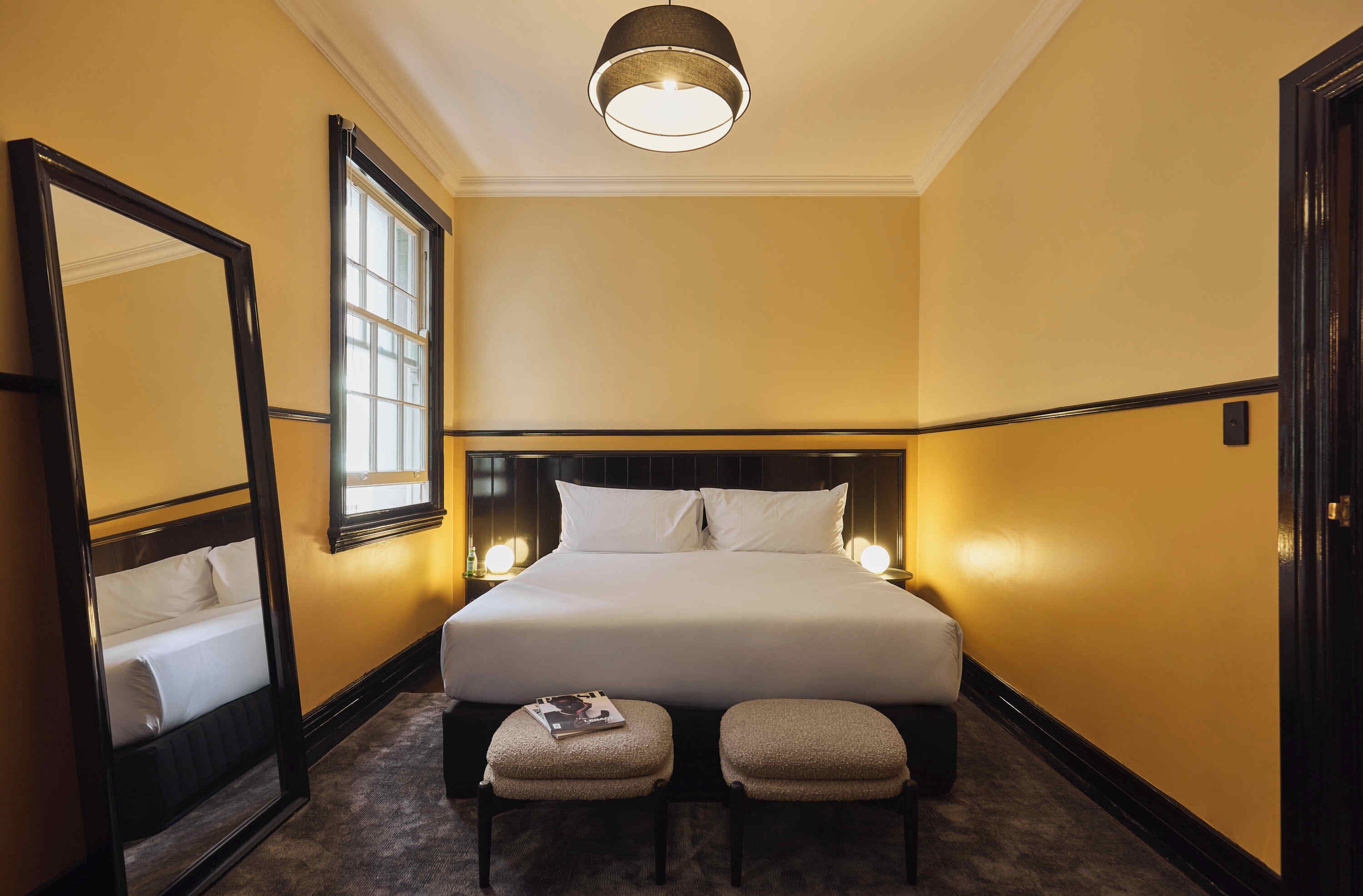 Photo - Hotel Diplomat Sydney