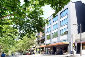 Exterior - Hotel Diplomat Sydney (Potts Point)