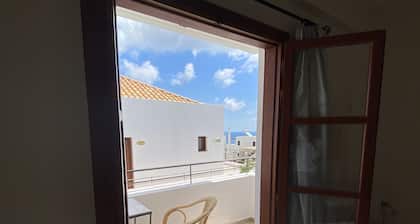 Amazones Village Suites