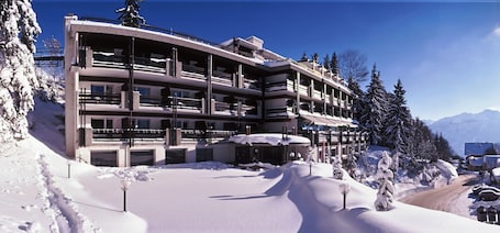 Diseño del edificio. Hôtel Résidence de la Forêt