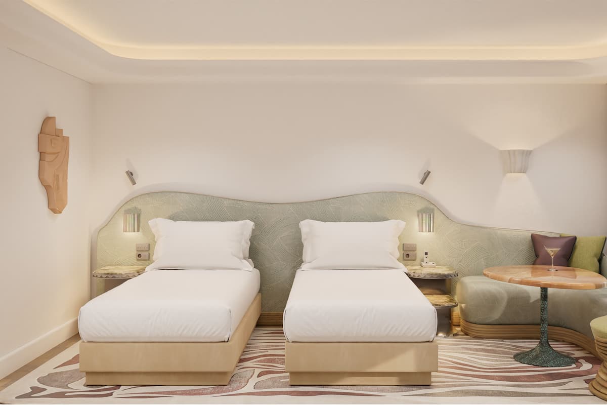 1 bedroom, premium bedding, pillow-top beds, minibar