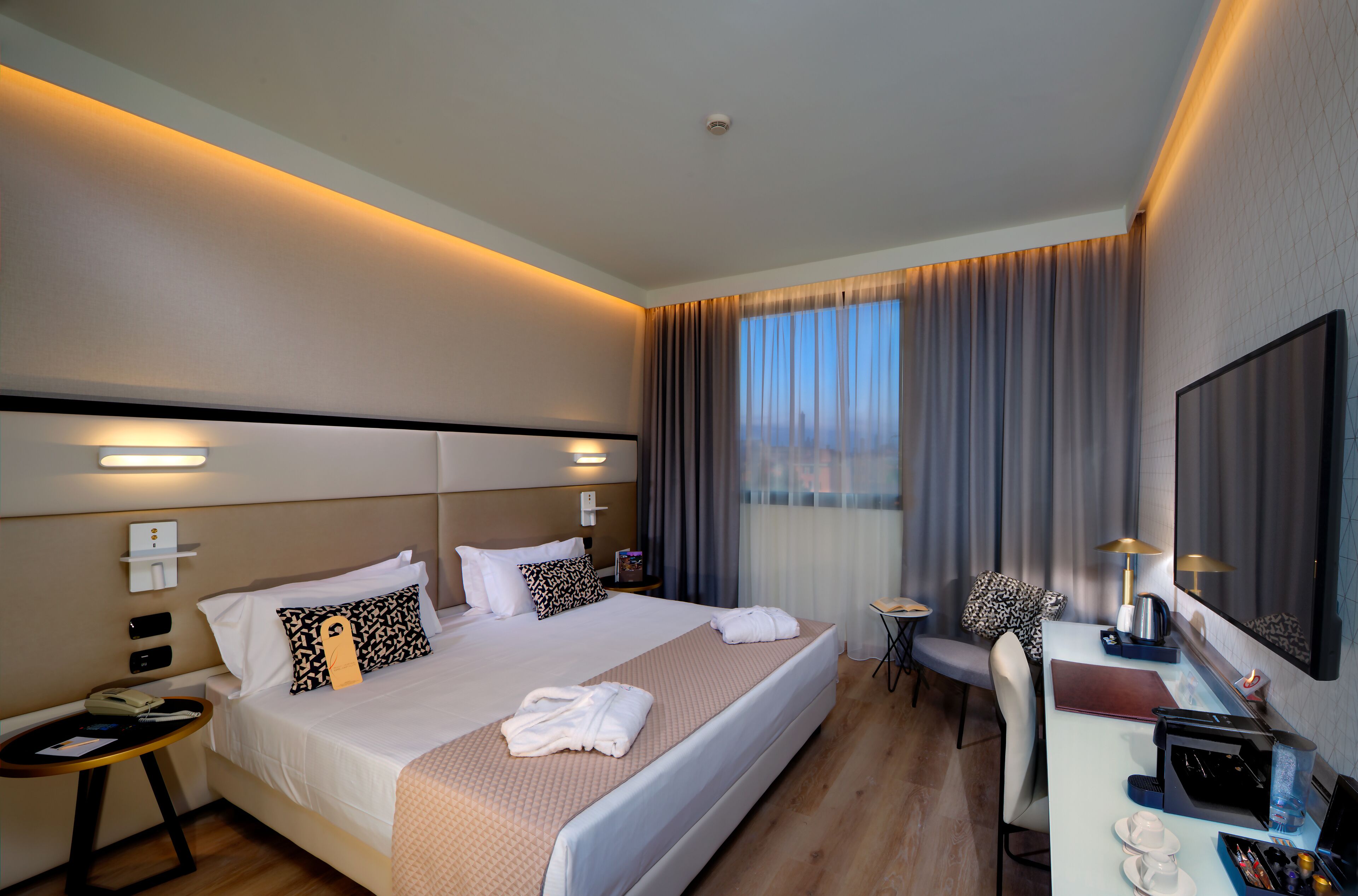 1 bedroom, minibar, in-room safe, individually furnished