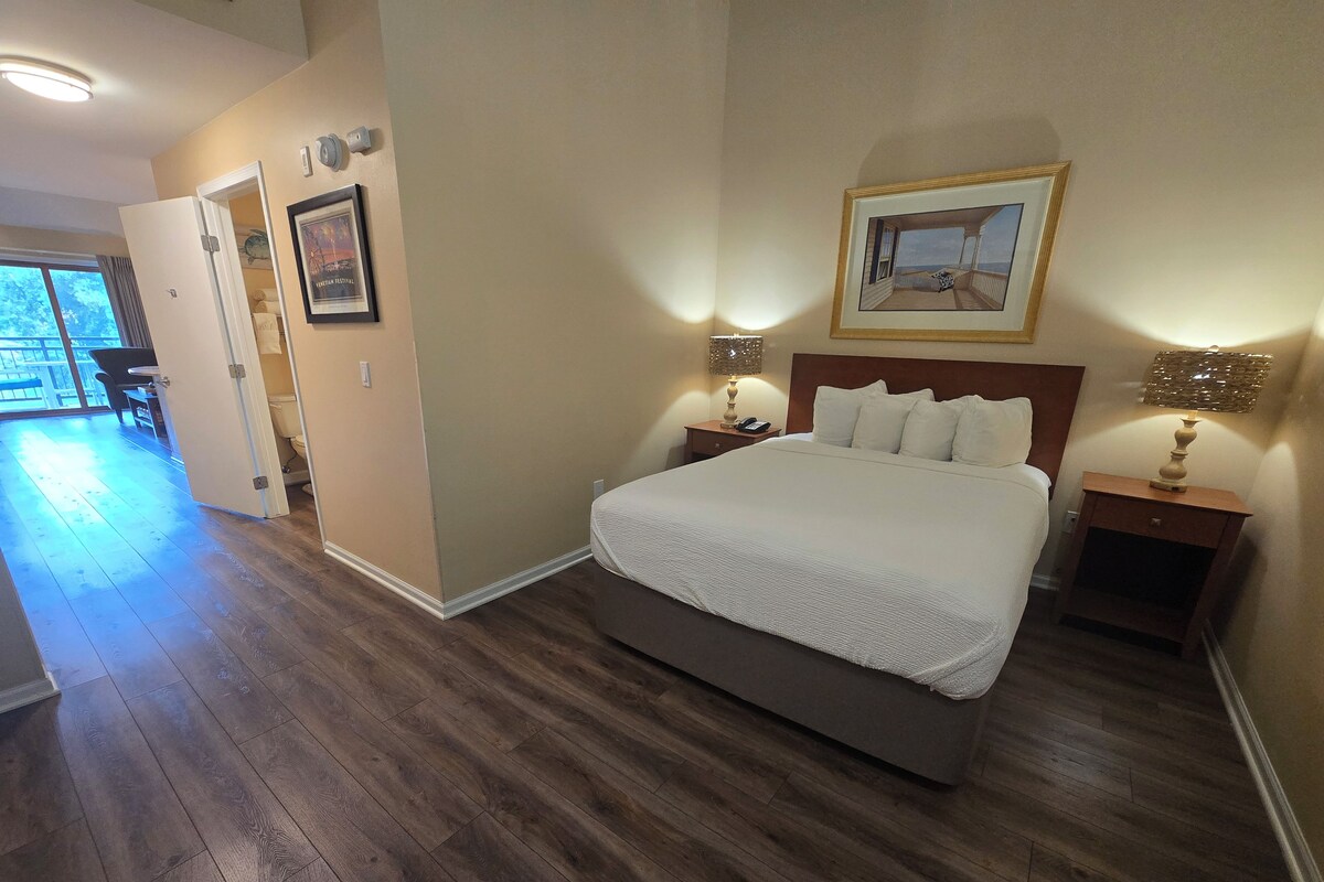 Belle Loft Nature Preserve View | Premium bedding, iron/ironing board, individually decorated