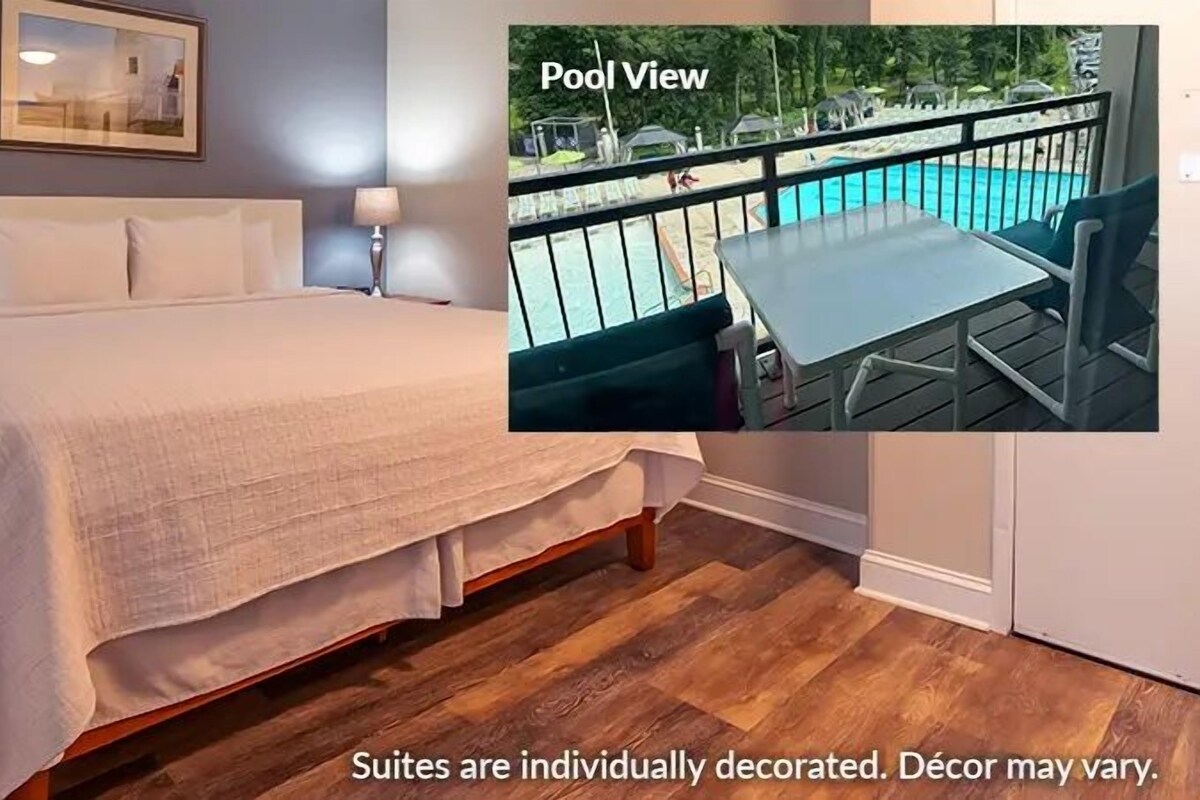 Anchor Pool View