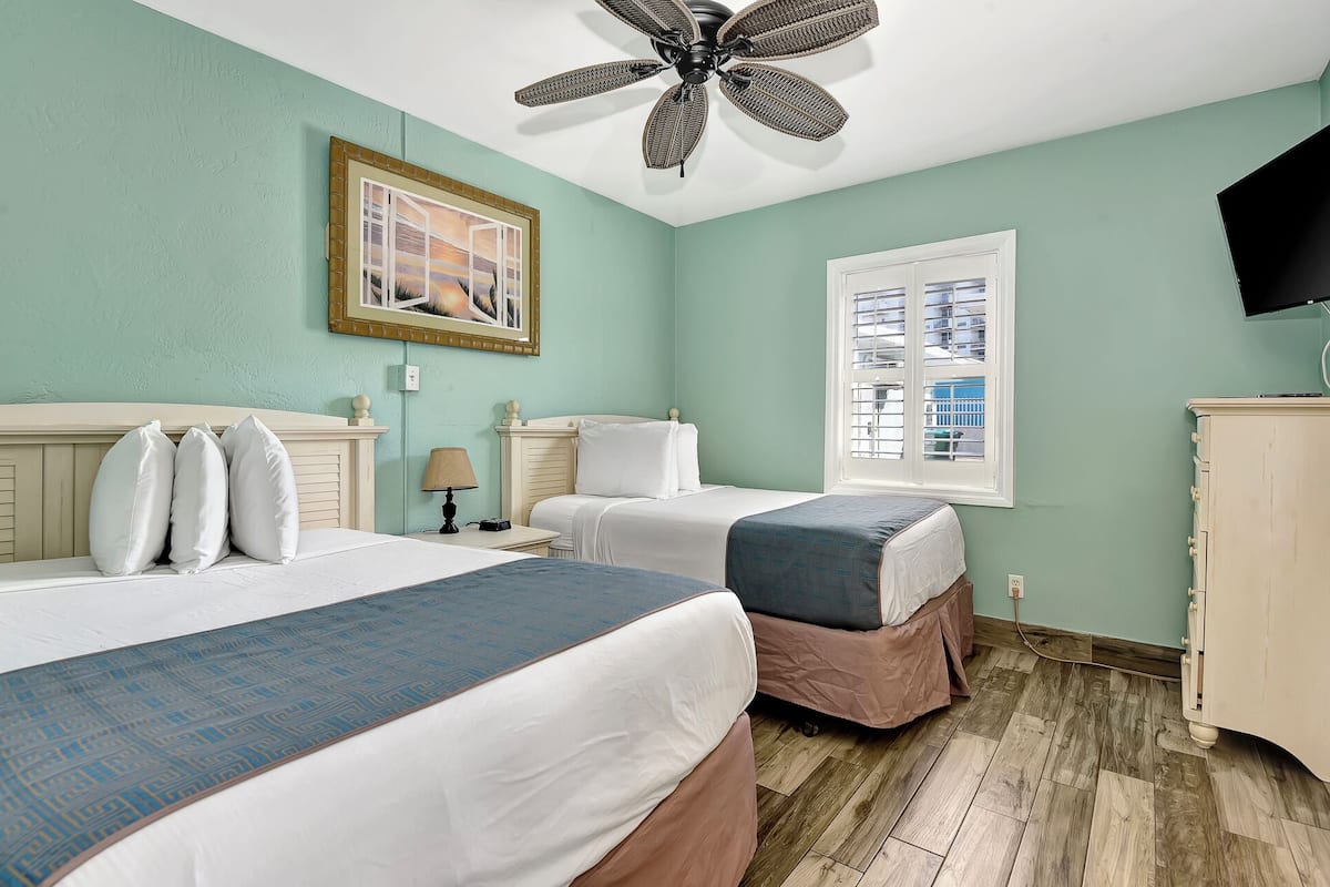 Deluxe Suite, 1 Bedroom, Kitchen