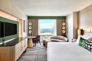 Premier Room, 1 King Bed, Bay View (Spacious) | Premium bedding, down duvets, in-room safe, desk