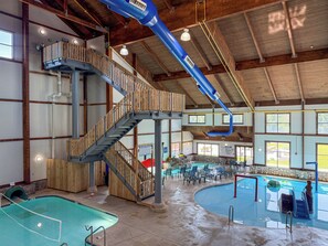 3 indoor pools, outdoor pool, pool umbrellas, pool loungers - The Waters Of Minocqua (Minocqua)