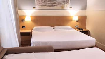 Literie hypoallergénique, couette en duvet d'oie, minibar