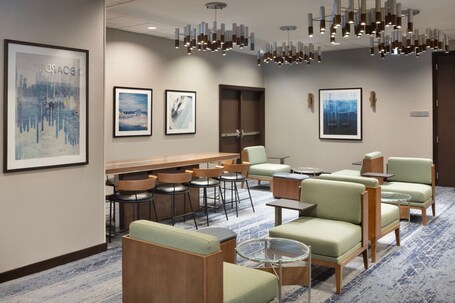 Courtyard by Marriott Chicago Magnificent Mile - Image 80