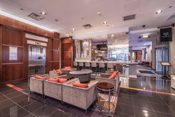 Lobby - Courtyard by Marriott Chicago Magnificent Mile (Chicago)