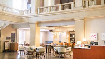 Mostrador para check-in y check-out