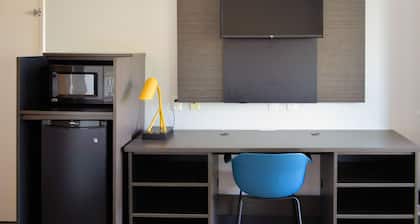 Motel 6 Reno, NV - Livestock Events Center