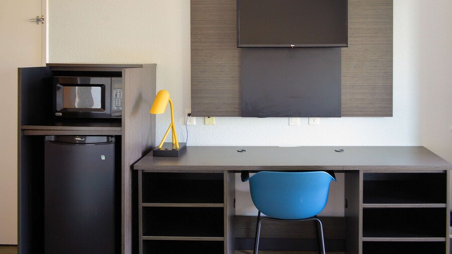 Motel 6 Reno, NV - Livestock Events Center