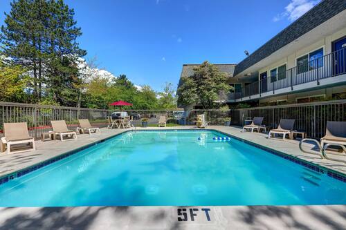 Seasonal outdoor pool