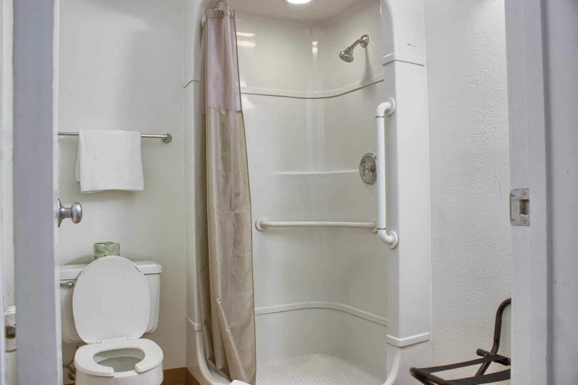 Photo - Motel 6-Issaquah, WA - Seattle - East