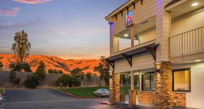 Motel 6 Fremont, CA - South