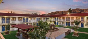 Motel 6 Fremont, CA - South