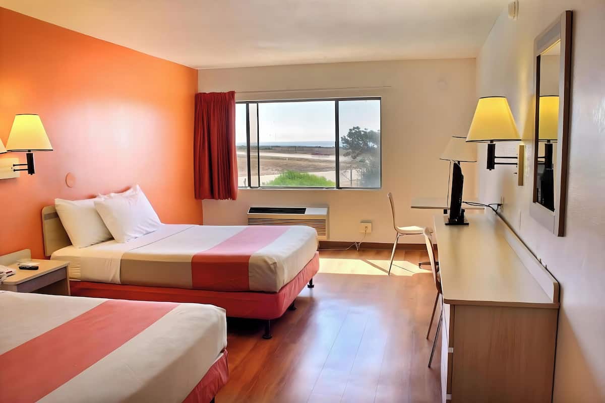 Desk, blackout curtains, free WiFi, bed sheets