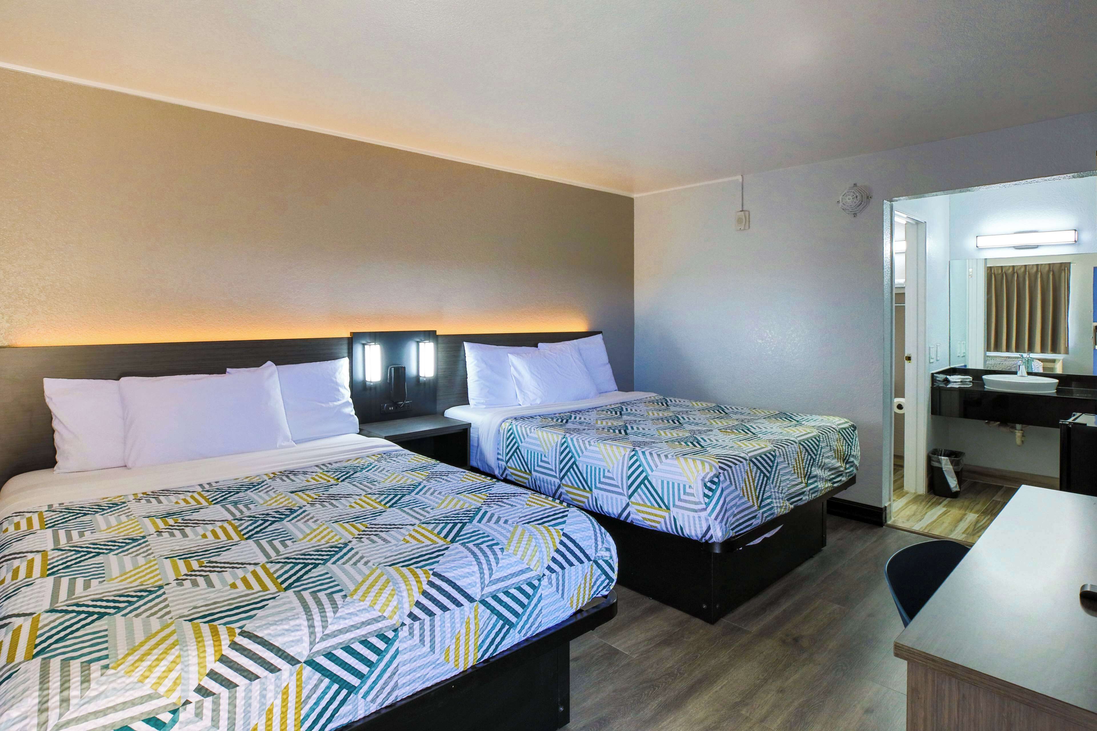 Foto - Motel 6 Sacramento, CA - North