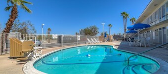 Motel 6 Rancho Mirage, CA - Palm Springs