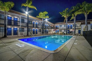 Seasonal outdoor pool