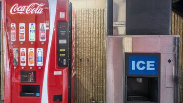 Vending machine