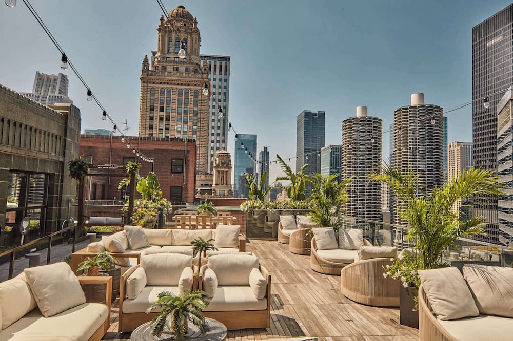 Pendry Chicago