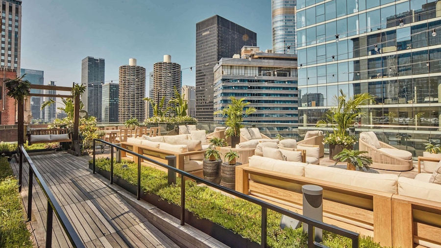 Pendry Chicago