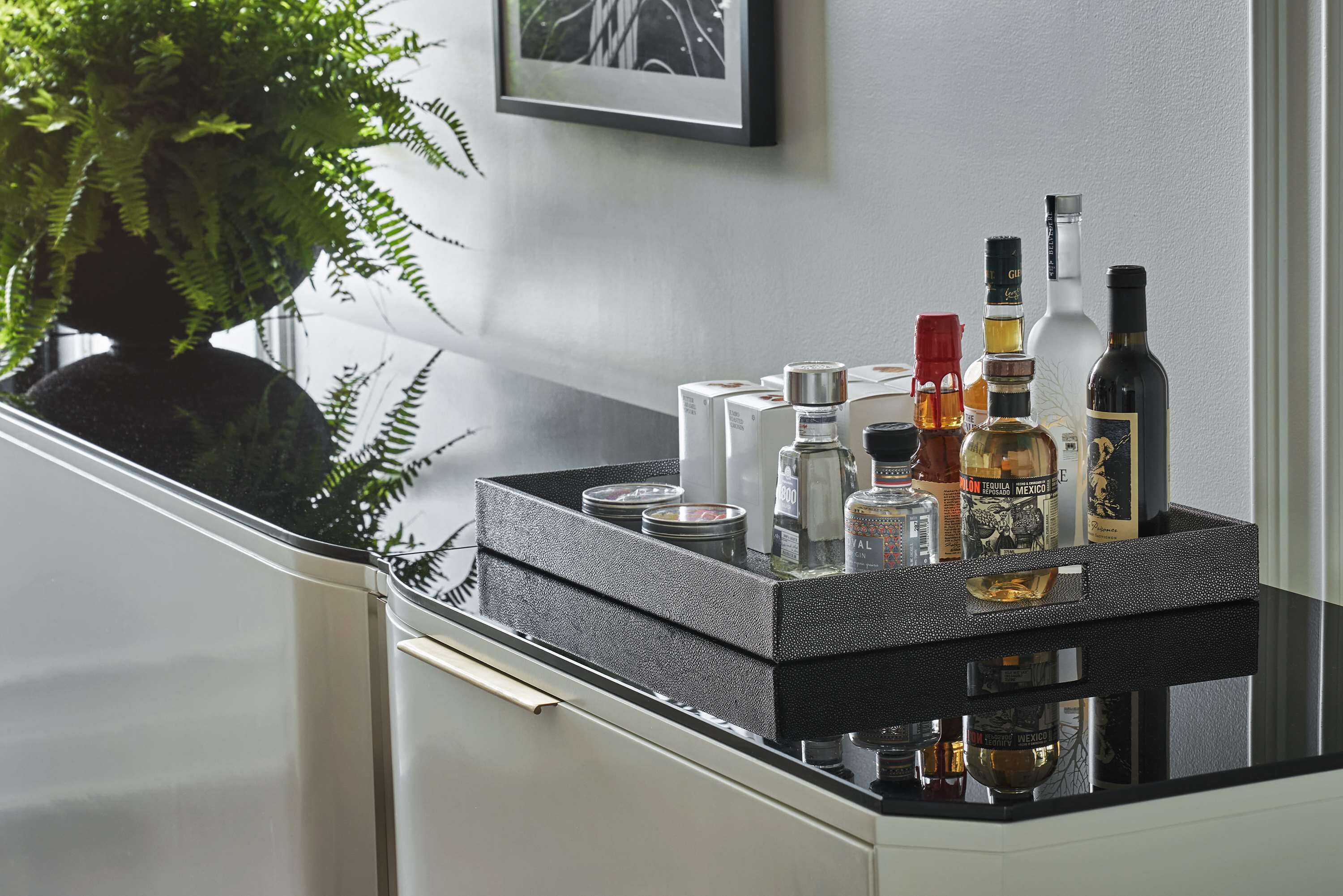 Minibar