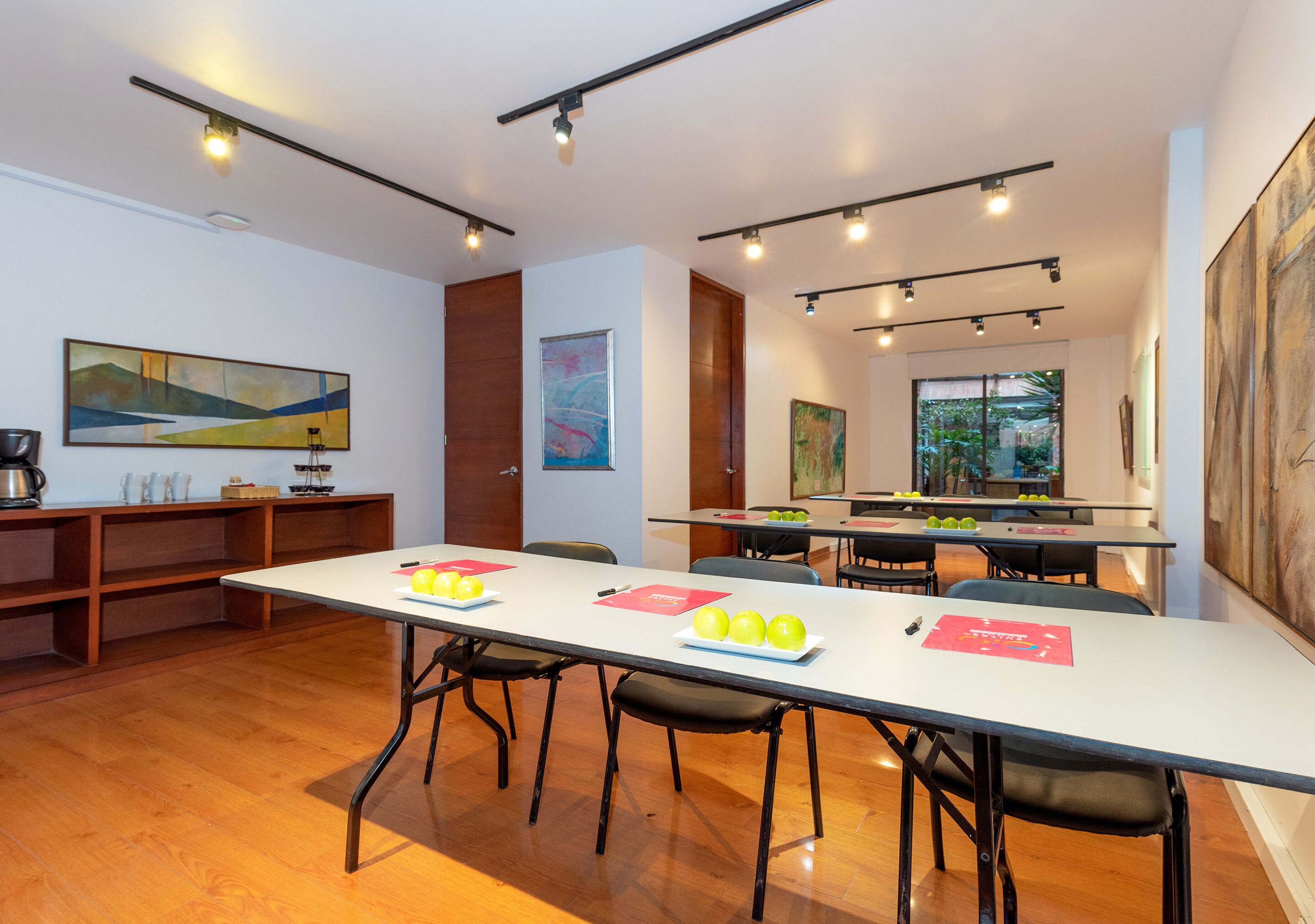 32-inch lcd tv with cable channels, tv