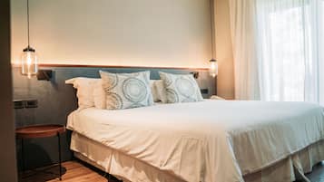 Minibar, coffres-forts dans les chambres, bureau, chambres insonorisées