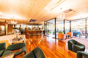 بار (في المنشاة)