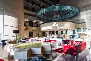 الإطلالة من المنشأة