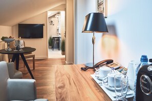 Deluxe-Doppelzimmer | 1 Schlafzimmer, Allergikerbettwaren, Zimmersafe, Schreibtisch