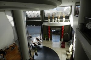 Interior entrance - Gran Hotel Presidente (Salta)