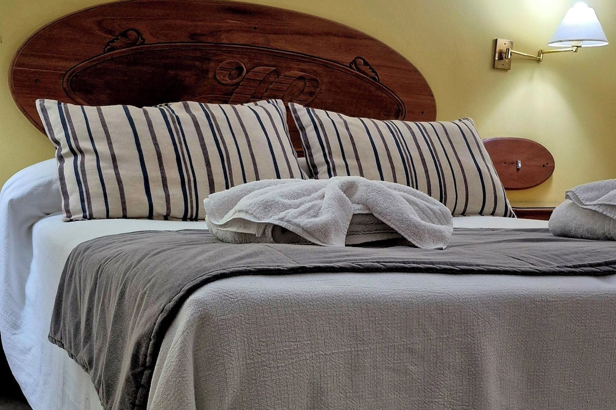 Standard Suite | Minibar, in-room safe, free WiFi, bed sheets