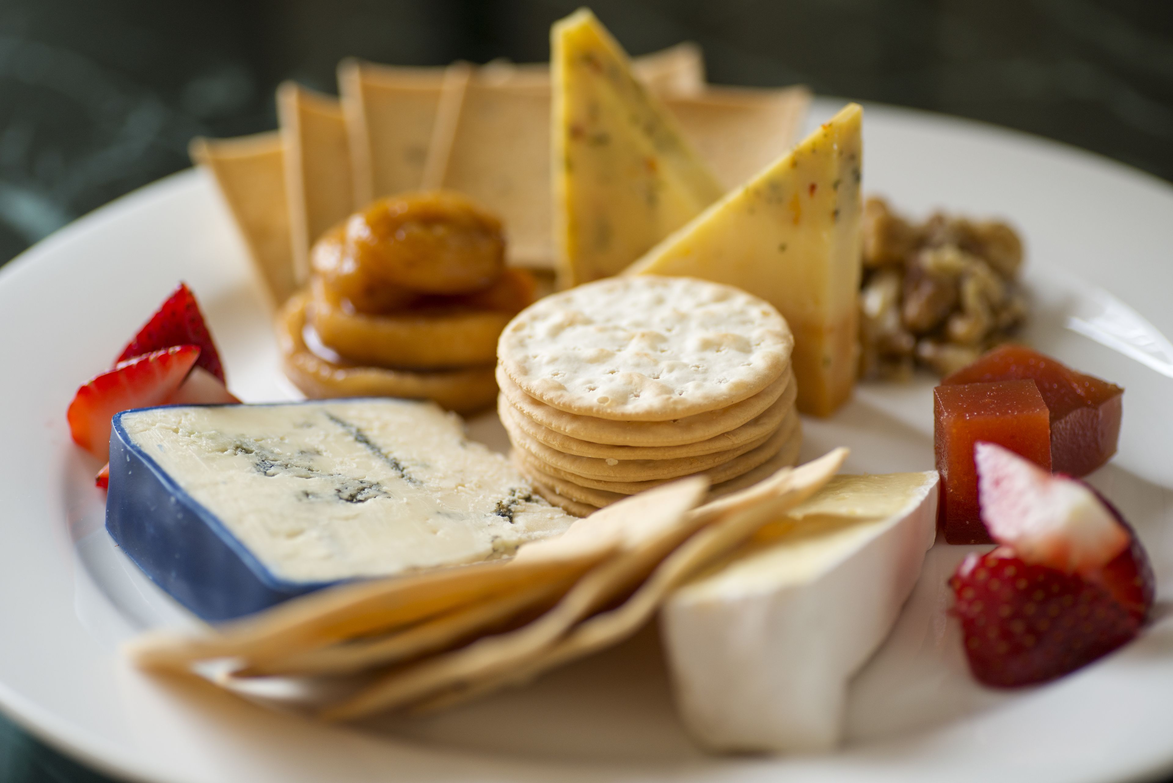 breakfast and dinner served