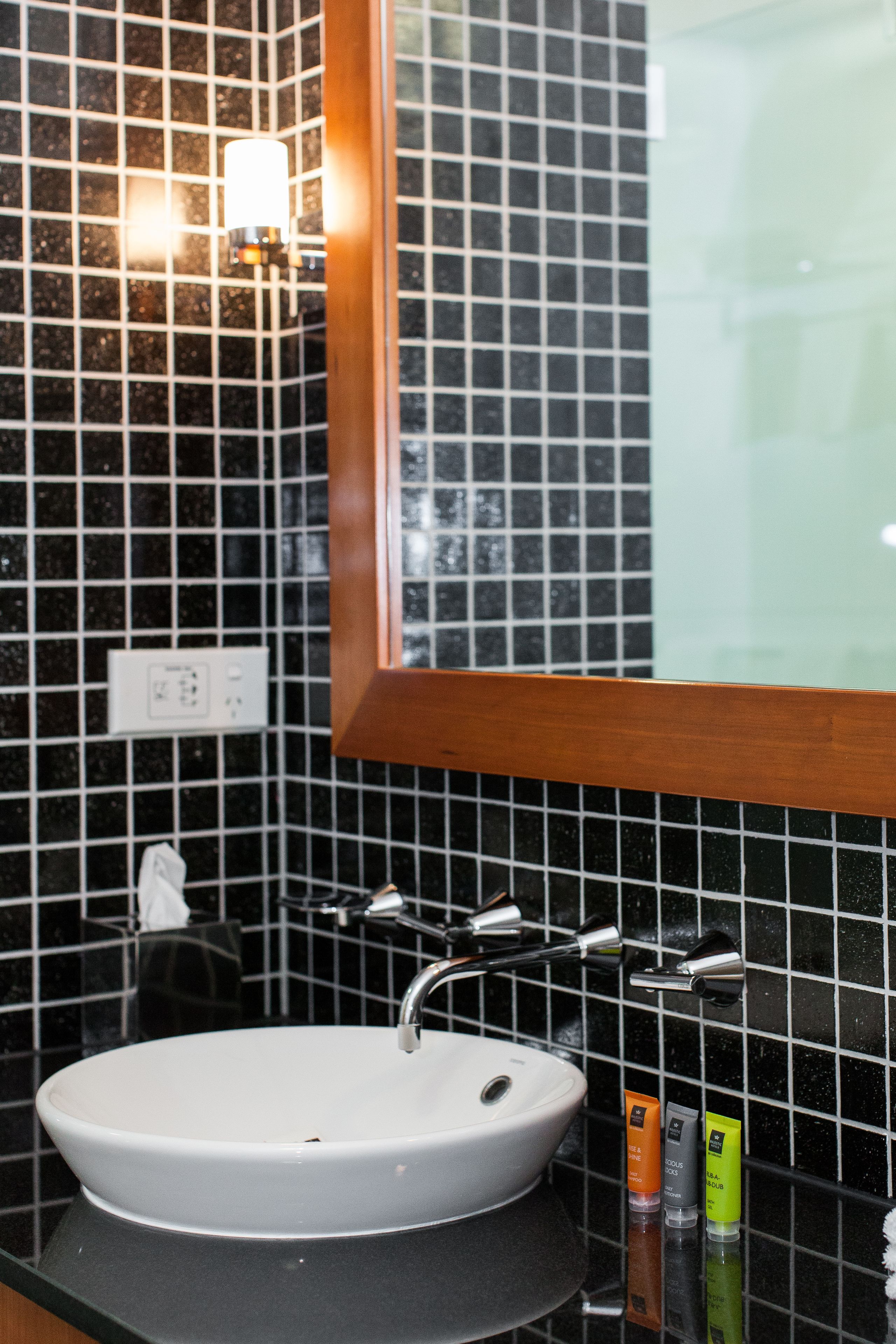 classic room with bath | bathroom | shower, free toiletries, hair dryer, towels