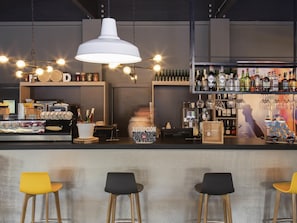 Breakfast served - ibis Madrid Fuenlabrada (Fuenlabrada)