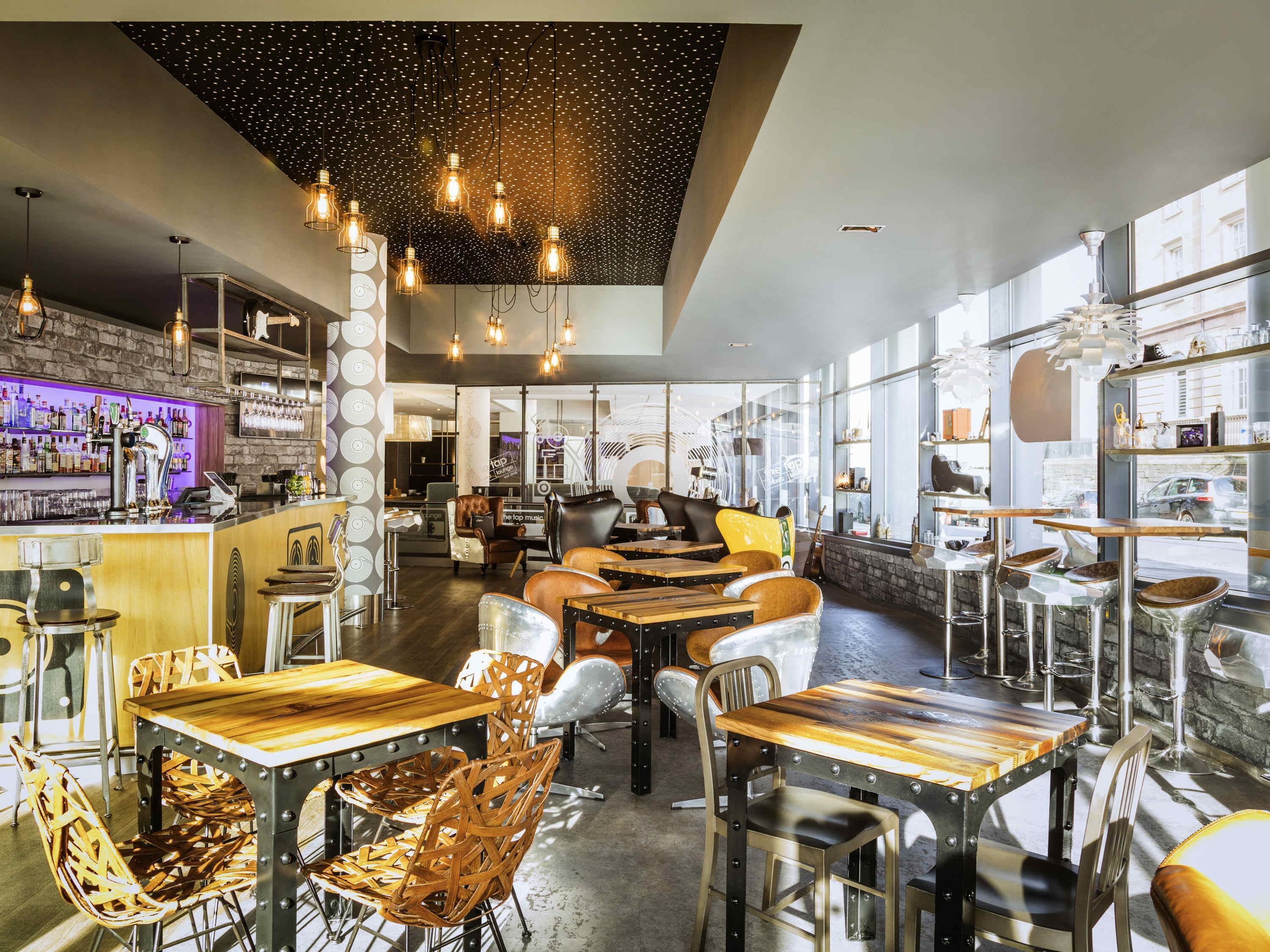 Breakfast, lunch and dinner served