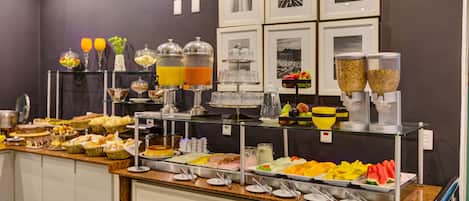 Desayuno buffet incluido todos los días