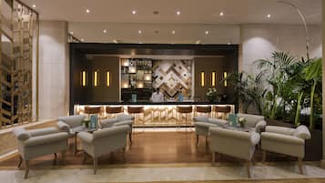 Coin salon dans le hall