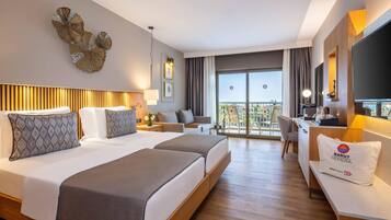 Free minibar, in-room safe, blackout drapes, soundproofing