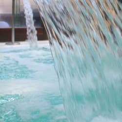 Sale per trattamenti di coppia, sauna, vasca idromassaggio, bagno turco