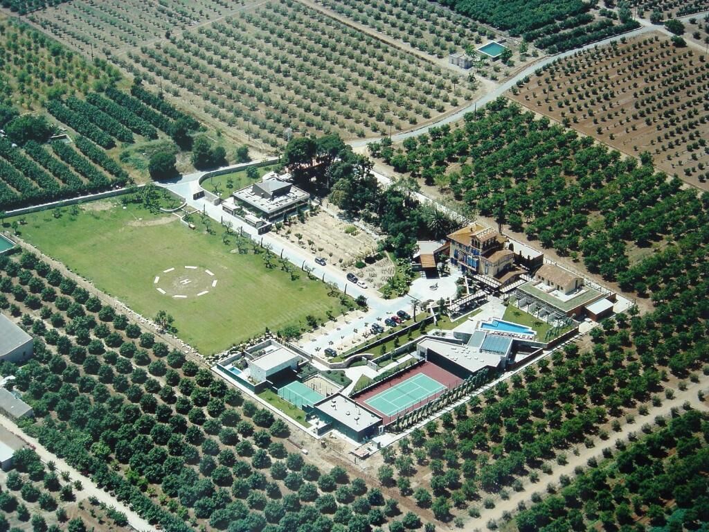 منظر من الجو على ارتفاع عالٍ