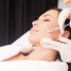 Couples treatment room(s), sauna, hot tub, steam room, body treatments