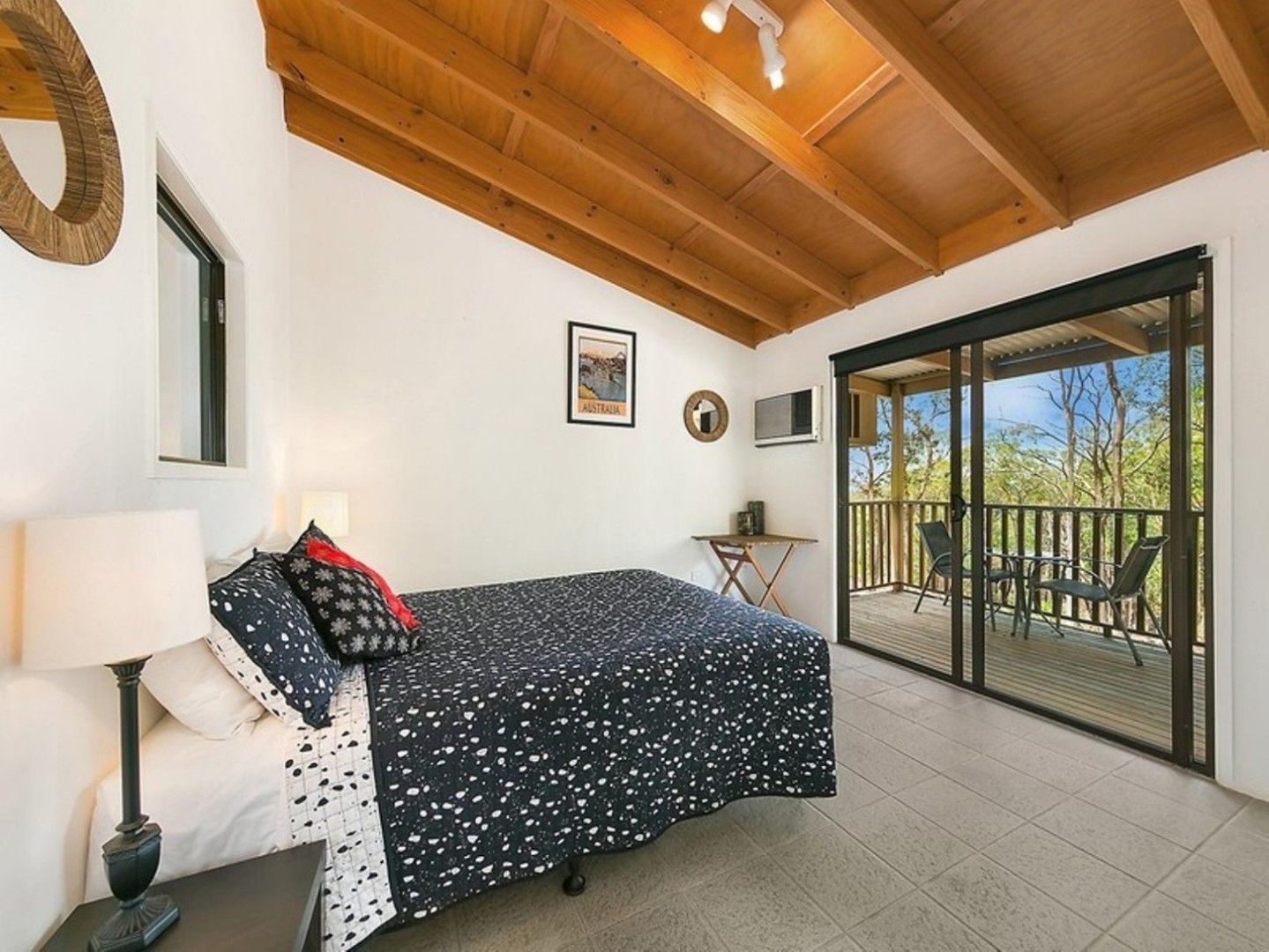 corroboree spa cabin | 1 bedroom, individually furnished, iron/ironing board, bed sheets